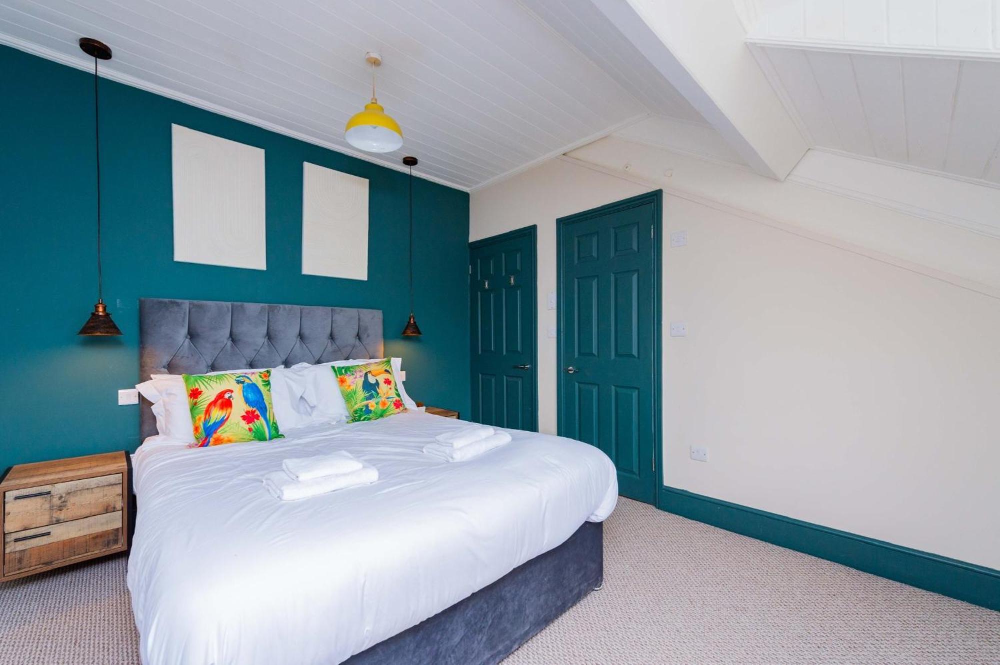Snowdon House, 8 Bedrooms, Sleep 16, Close To Blackrock Sand Porthmadog Exteriér fotografie